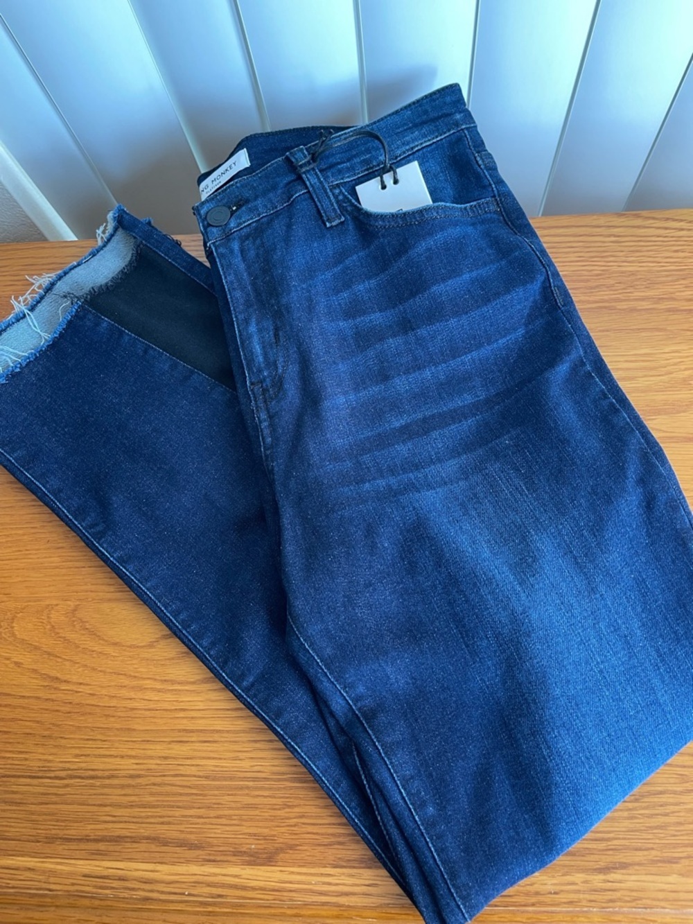 NWT Flying Monkey Santa Monica Mid-Rise Jeans Size 30 Blue Denim Black Panel Hem - Picture 6 of 14